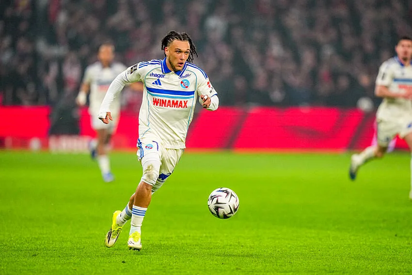 Ligue 1 : Strasbourg – PSG, voici les compos officielles