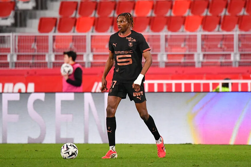 Le transfert de l’hiver est français : Rennes cède Jacquet à Liverpool pour 72 M€, un record !