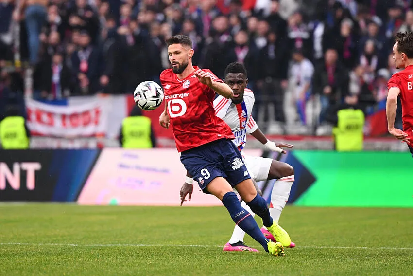 Urgence au LOSC : le mercato en mode SOS pour un buteur, avant la cloche !