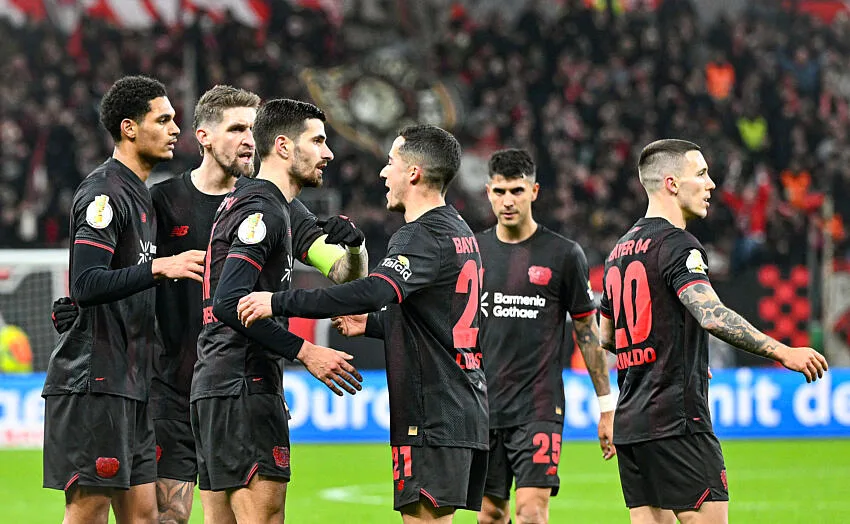 Le Bayer Leverkusen colle un 3-0 à St. Pauli