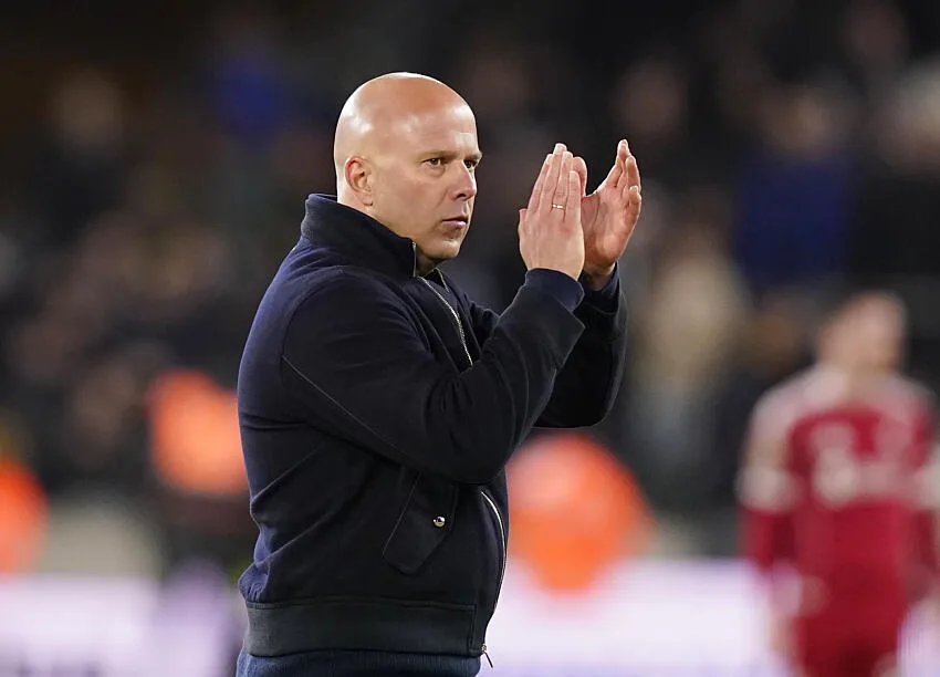 Liverpool : Arne Slot viré dès demain ?