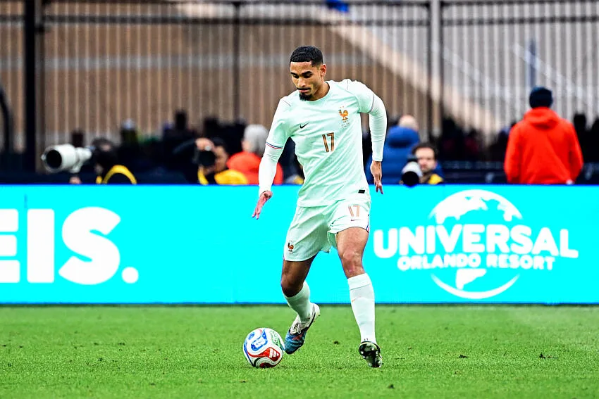 Maxence Lacroix en redemande