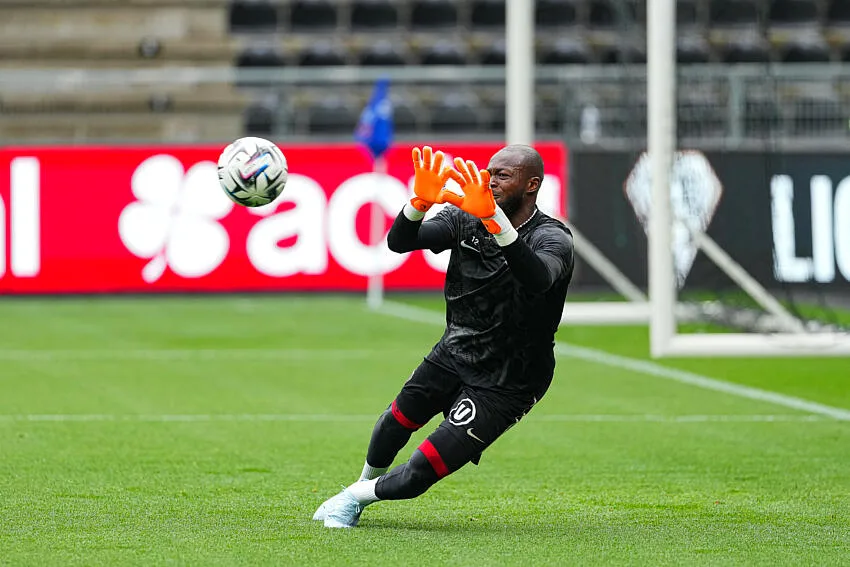 ASSE : un gardien de Ligue 1 en approche ?